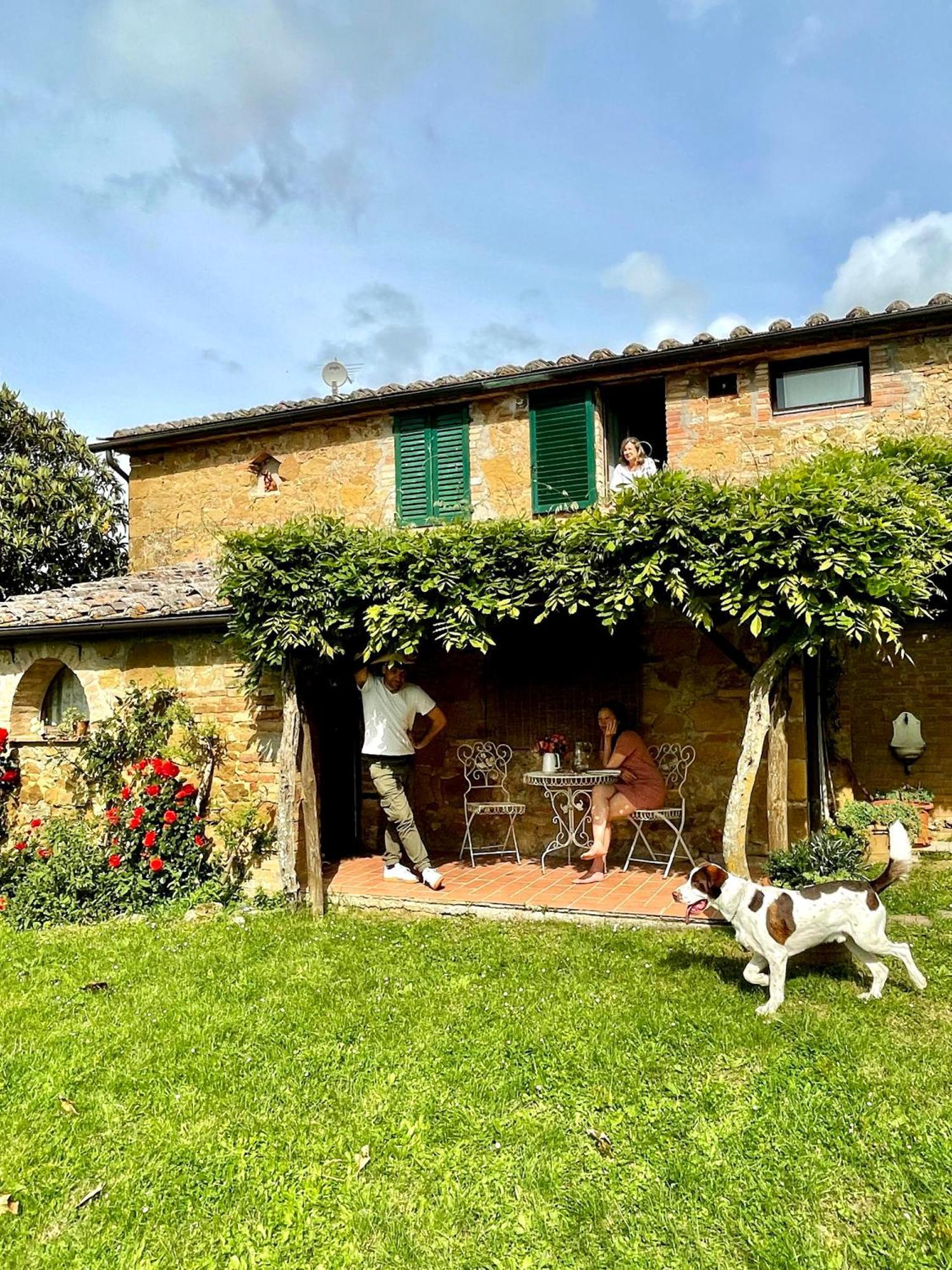 Borgo Villa Certano - Case Vacanza In Toscana Siena Exterior photo