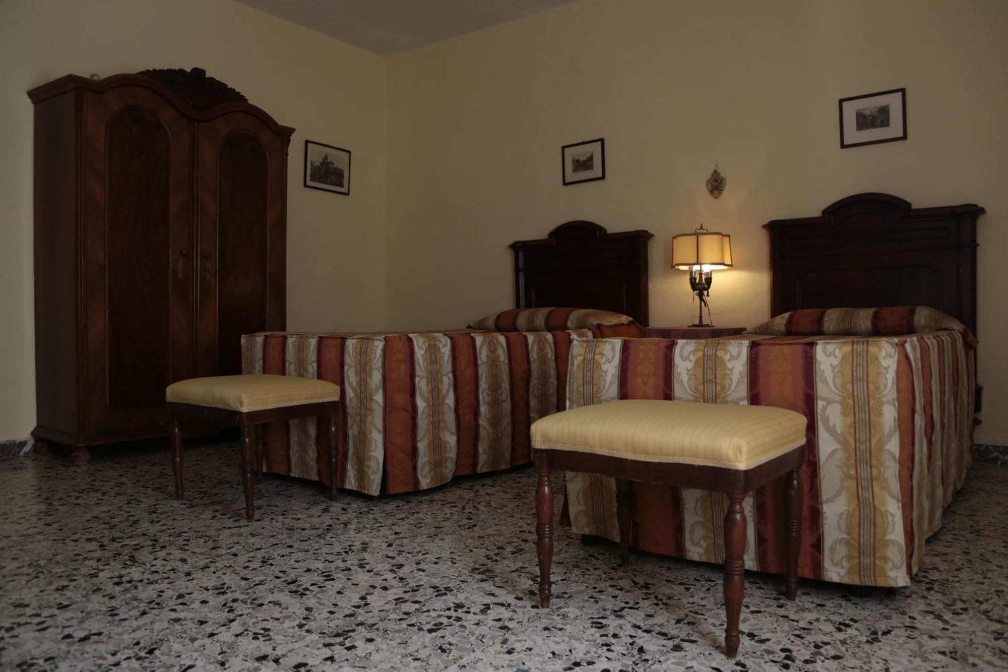 Borgo Villa Certano - Case Vacanza In Toscana Siena Exterior photo